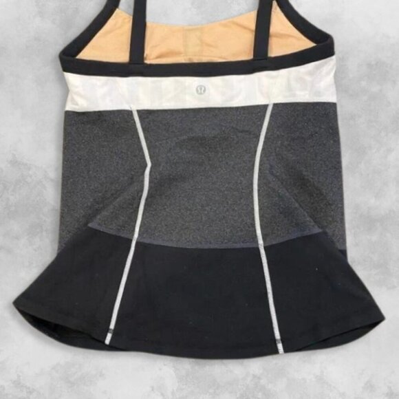 Lululemon Tank Top Sleeveless Stretch Fabric Built-In Sports Bra Black Women's 8 - Picture 4 of 7